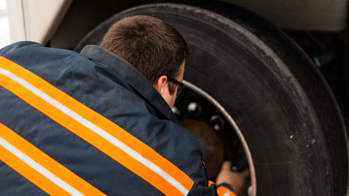 Retreads: A Smart Cost-Saving Strategy for Owner-Operators
